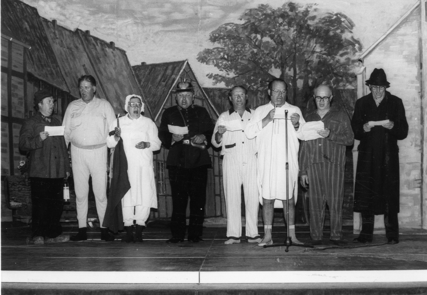 Theaterstück des Heimatvereins: Ewald Stumpe, Erwin Rolf,     noch ohne Datum