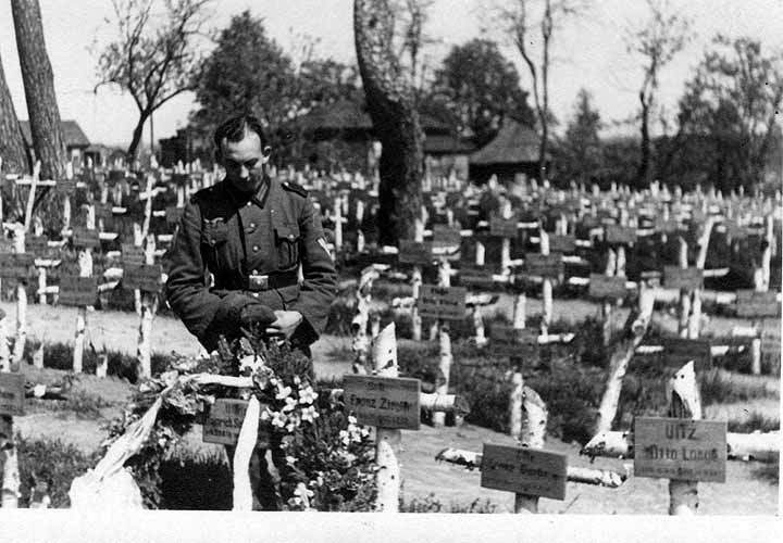 Soldatenfriedhof bei Smolensk-Juchnow