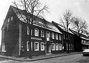 Rathaus Hovestraße 5 / aufgestockt 1952 