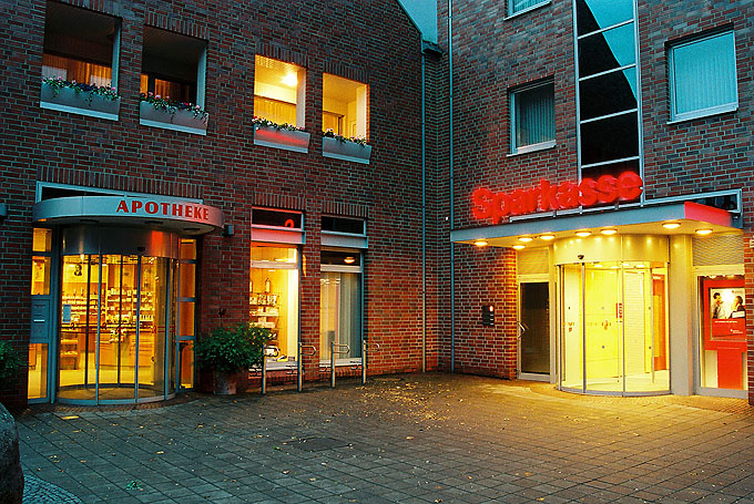 Foto 017, Everswinkel bei Straenlampen-Licht