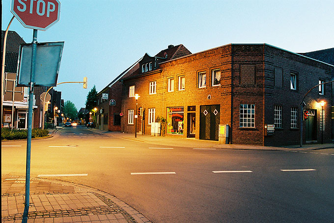 Foto 022, Everswinkel bei Straenlampen-Licht