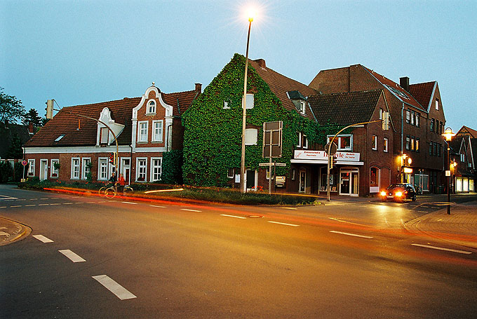 Foto 025, Everswinkel bei Straenlampen-Licht