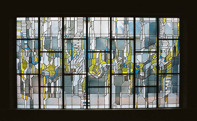 Die Vegetation I. Ein abstraktes Fensterbild in einem Kirchenfenster in Haren an der Ems, Ortsteil Erika
